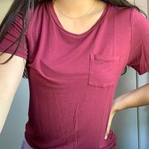 American Eagle soft and sexy maroon shirt